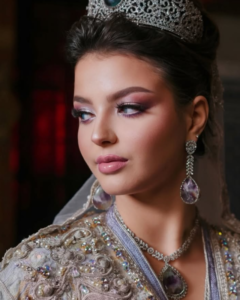 Lire la suite à propos de l’article Noor MUA
