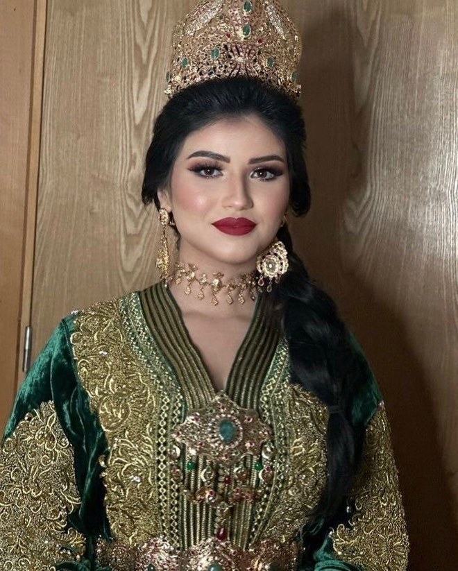 PROMOTION Maquillage mariée et invitée by Chama makeup basée sur Marrakech déplacement partout au Maroc 0778952824 #explore #fyp #morocco #bride #makeup (2)