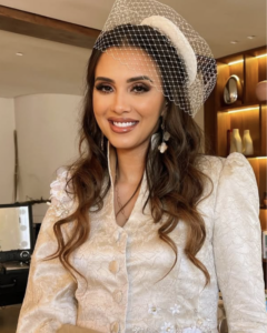 Lire la suite à propos de l’article Faiza Make-up Artist